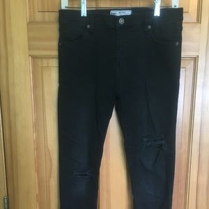 Free People Size 27 Black Ripped Skinny Jeans